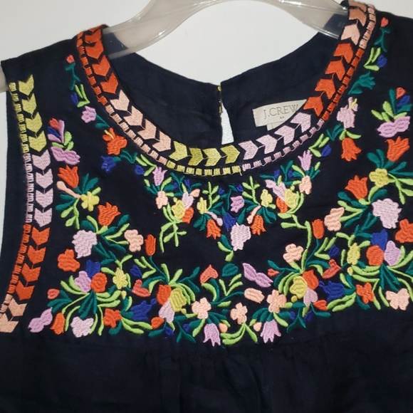 Summer top - Picture 3 of 9